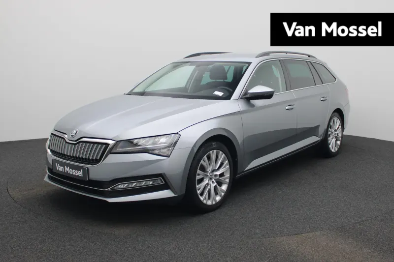Škoda Superb (2021)