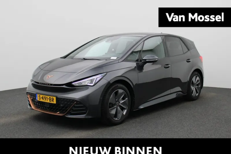 CUPRA Born (2022)