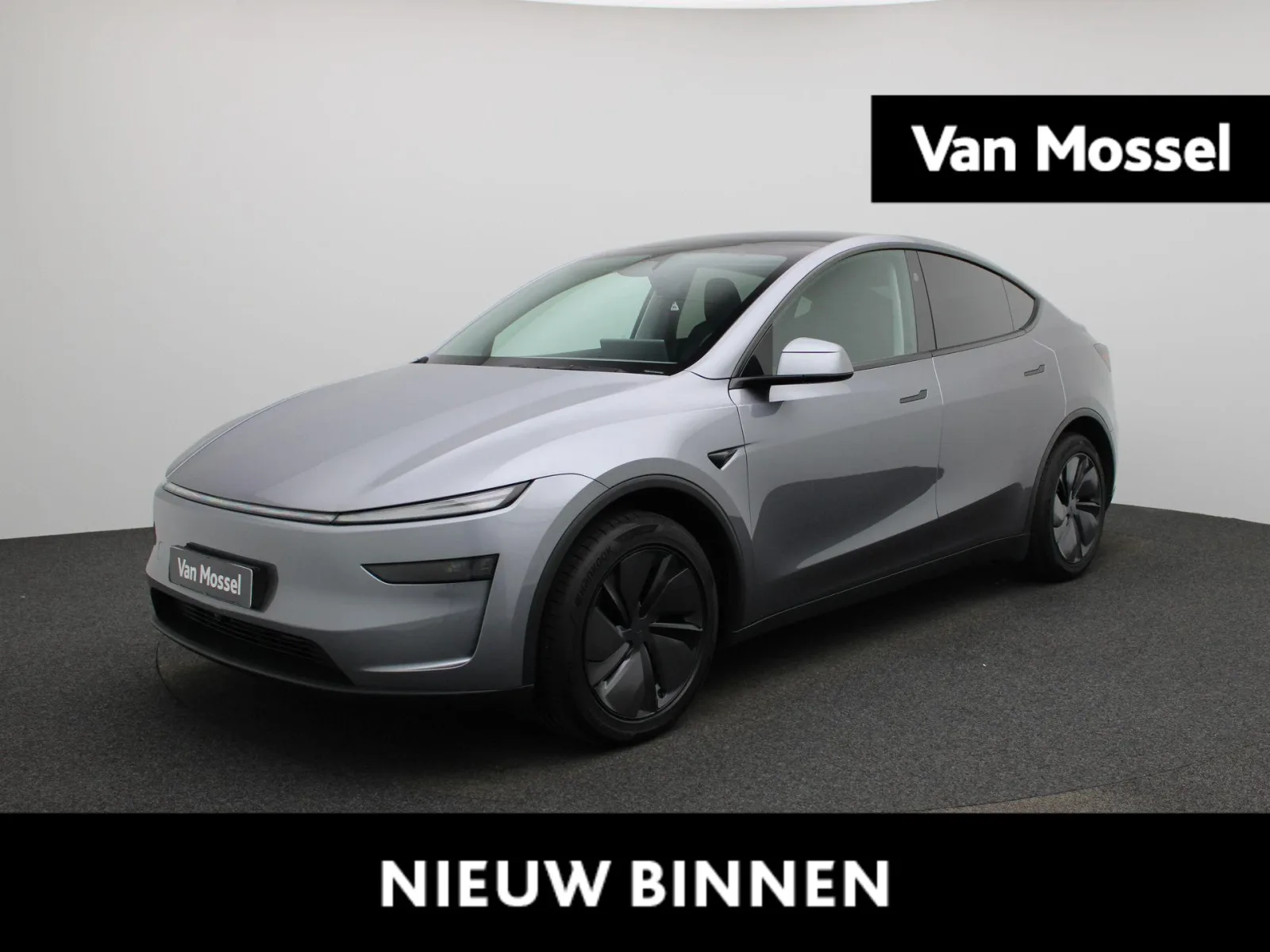 Tesla Model Y (2025) — foto 1
