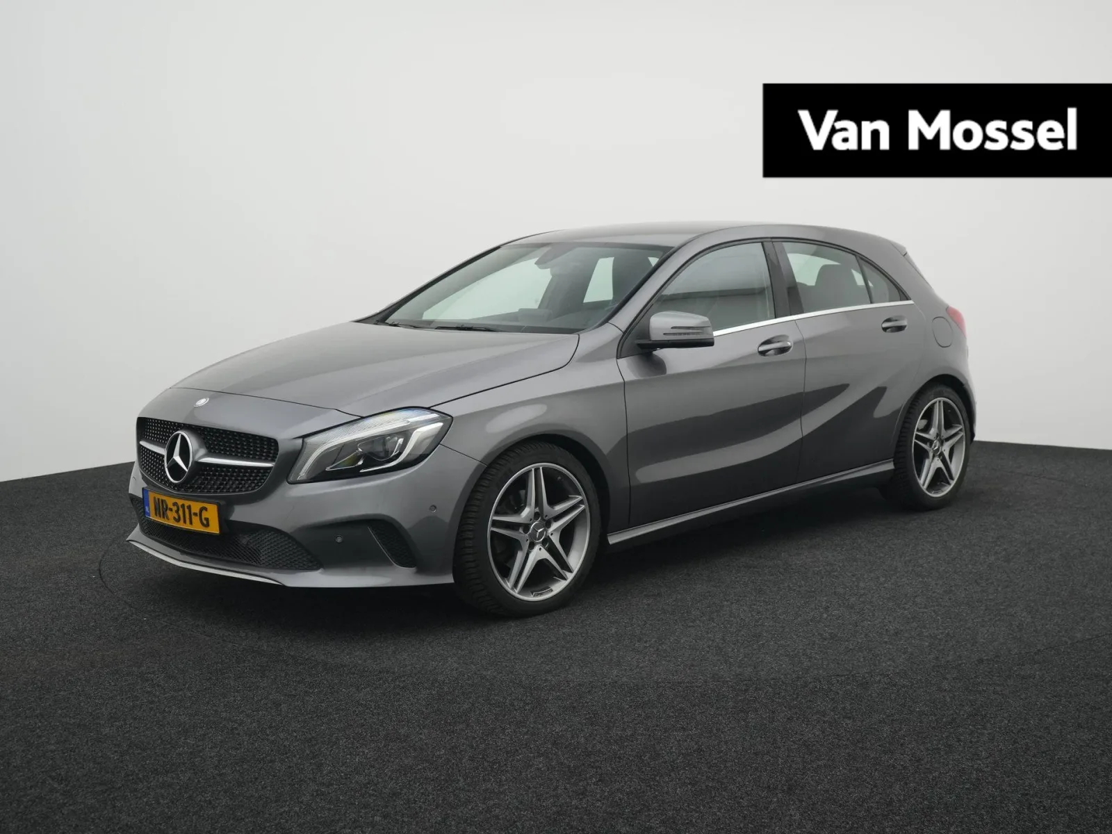 Mercedes-Benz A-Klasse (2017) — foto 1