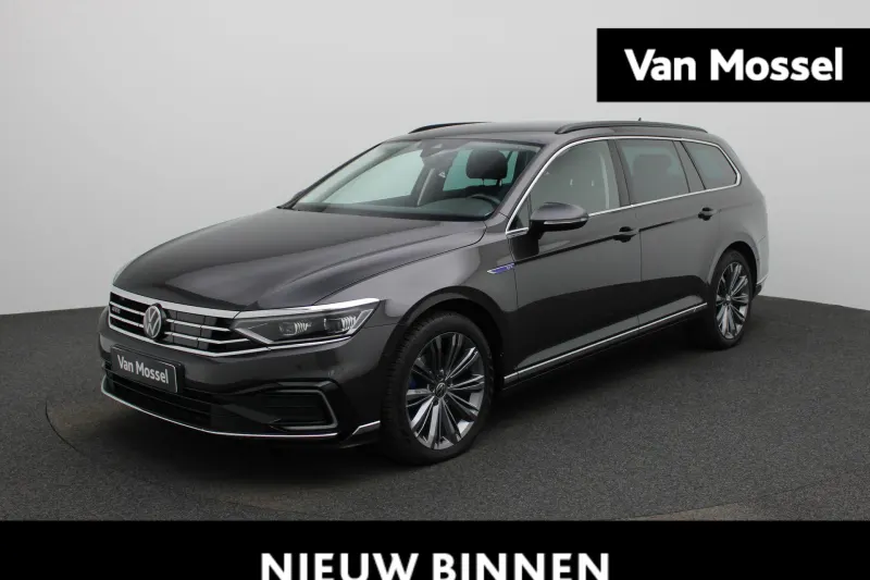 Volkswagen Passat (2022)