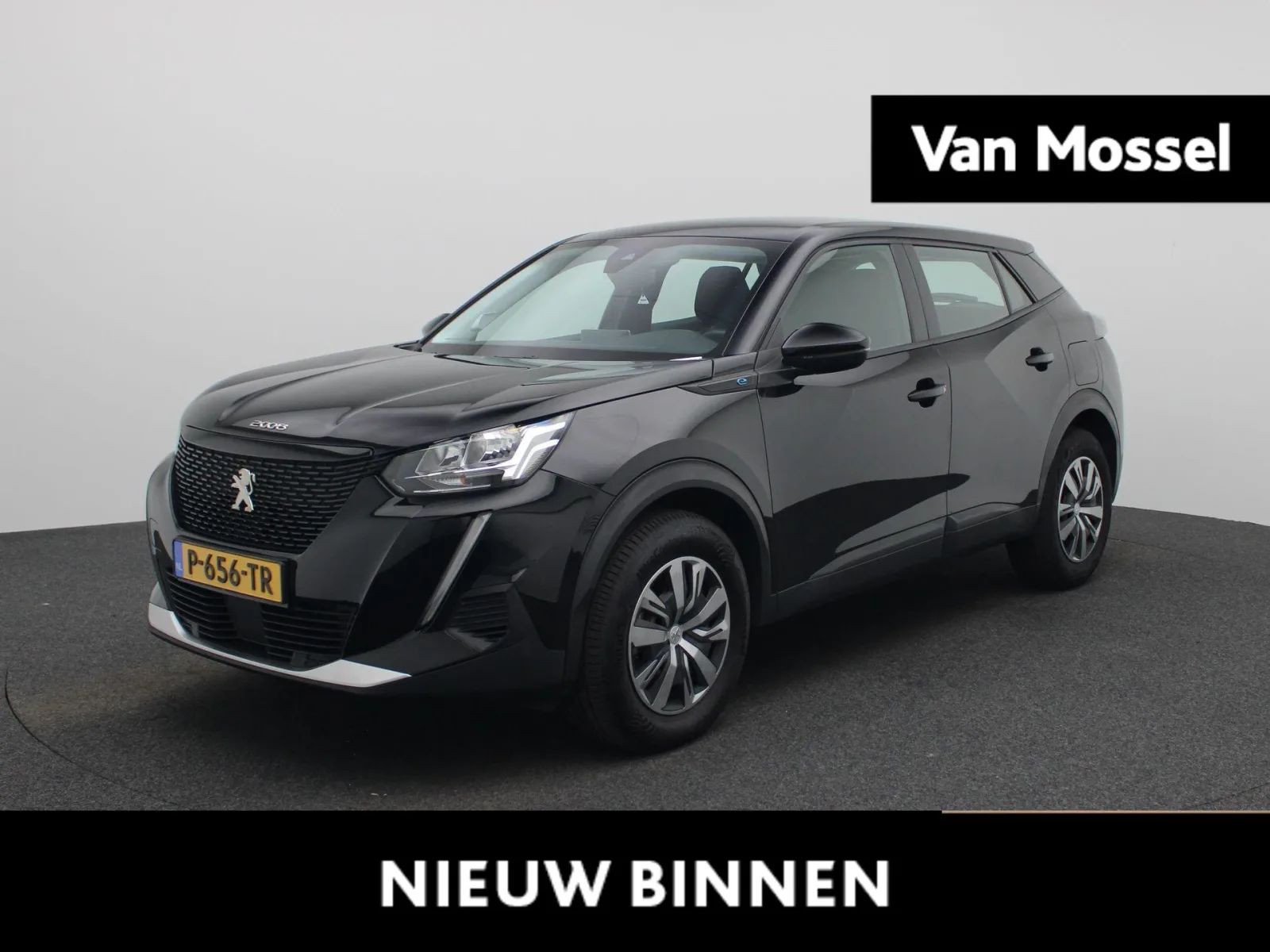 Peugeot e-2008 (2022) — foto 1