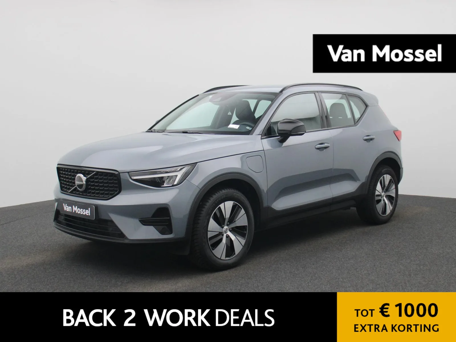 Volvo XC40 (2023) — foto 1