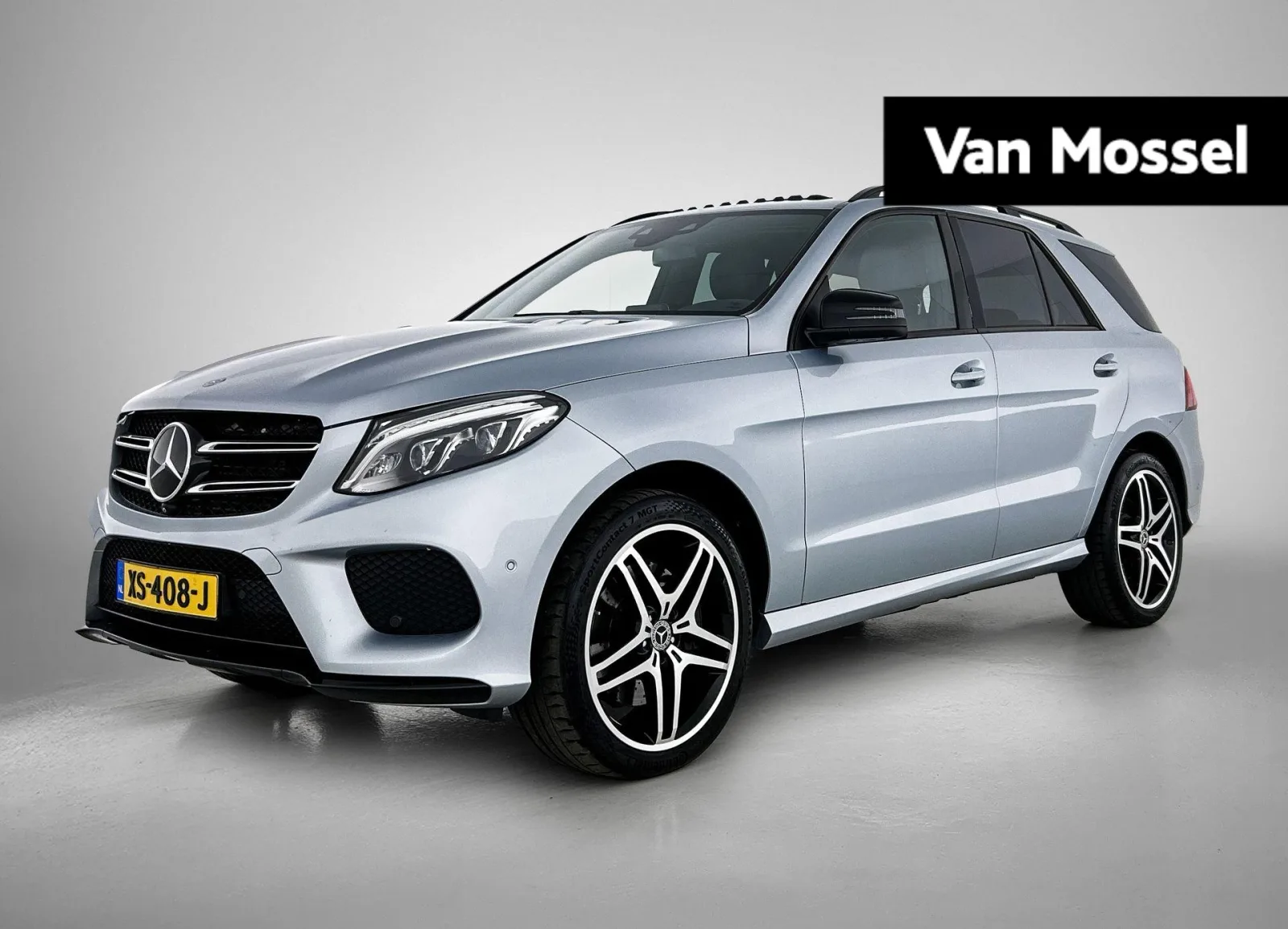 Mercedes-Benz GLE (2017) — foto 1