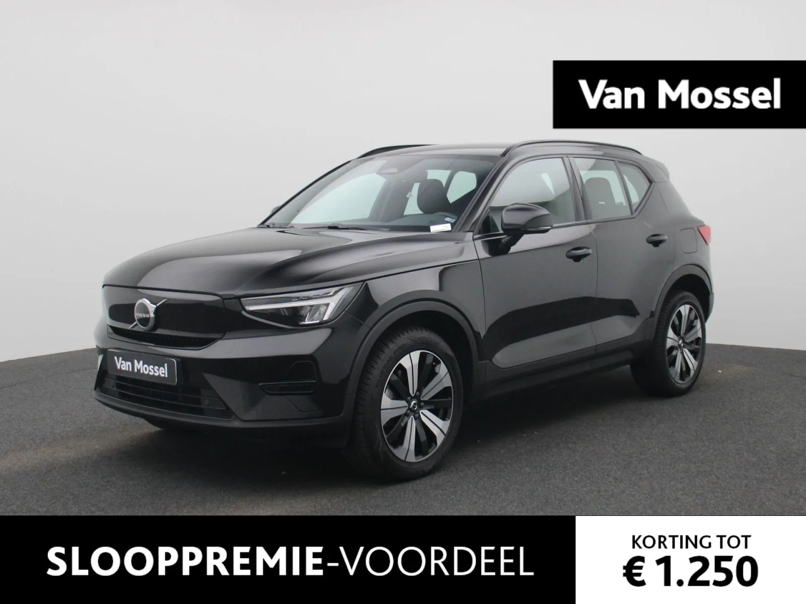 Volvo XC40 (2023) — foto 1
