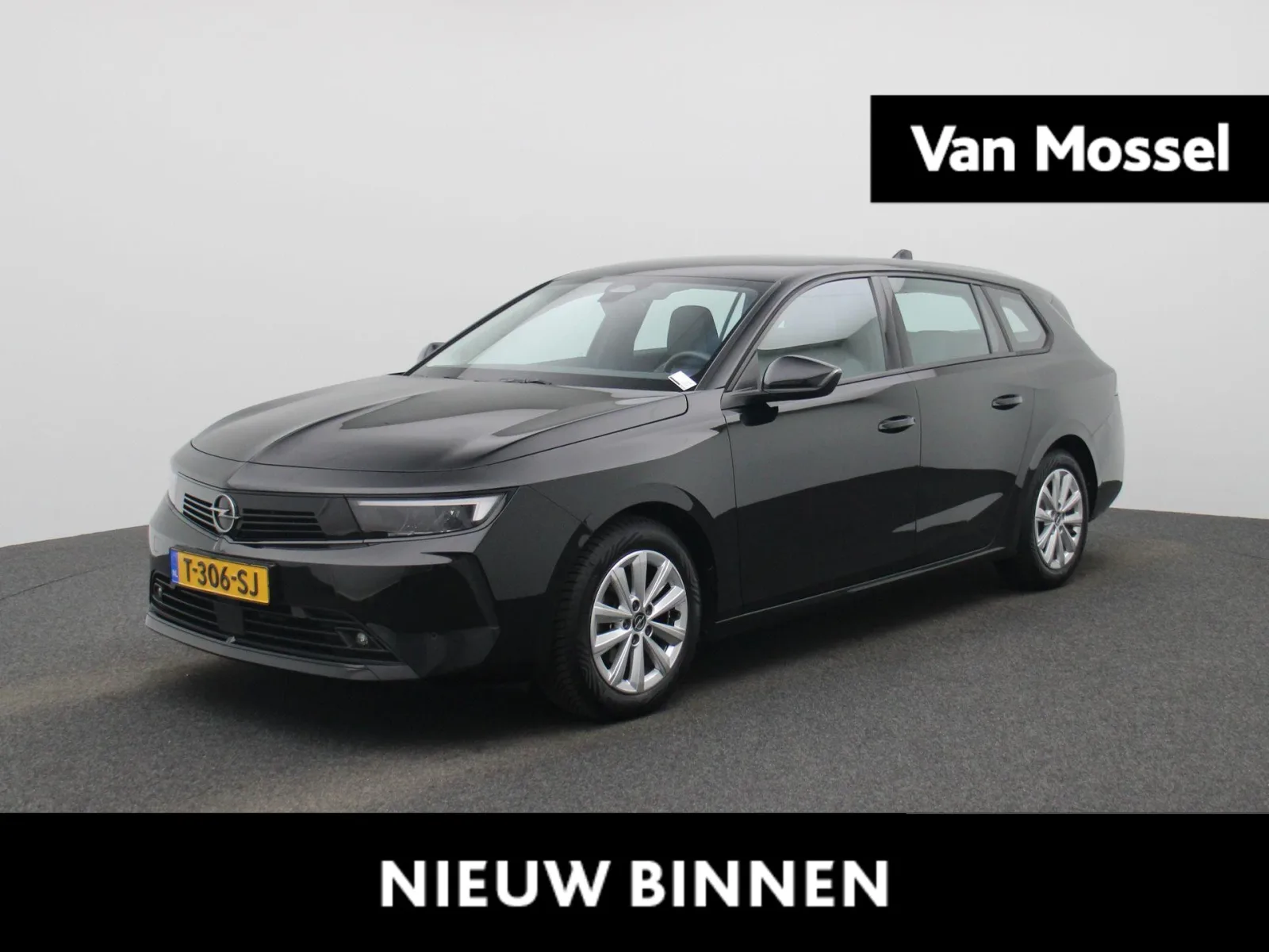 Opel Astra (2023) — foto 1