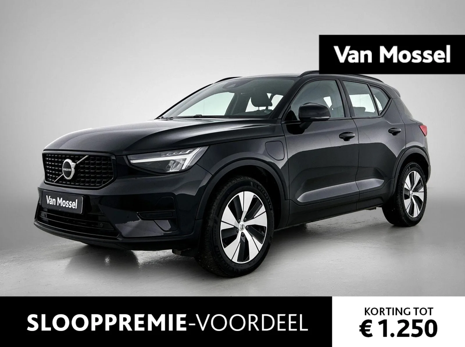 Volvo XC40 (2023) — foto 1