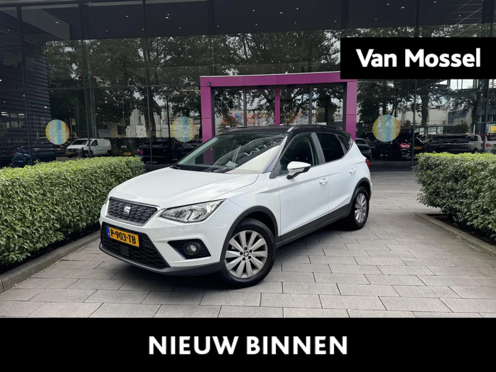 SEAT Arona (2018) — foto 1