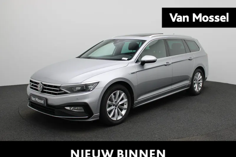 Volkswagen Passat (2022)