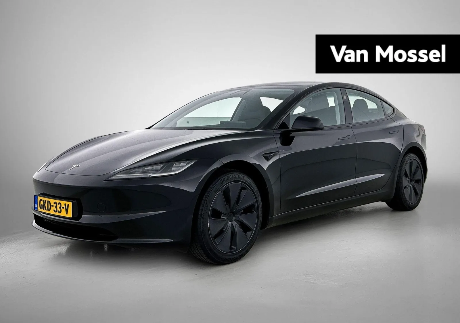 Tesla Model 3 (2024) — foto 1