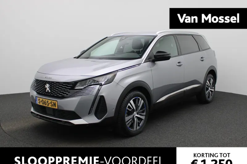 Peugeot 5008 (2023)