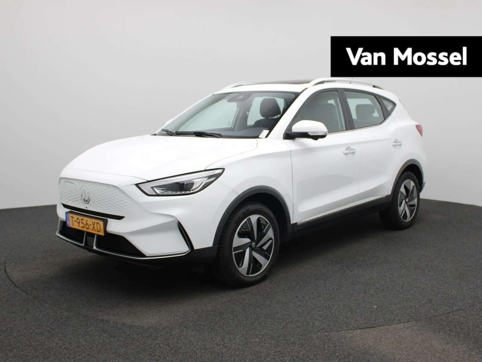 MG ZS EV (2023) — foto 1