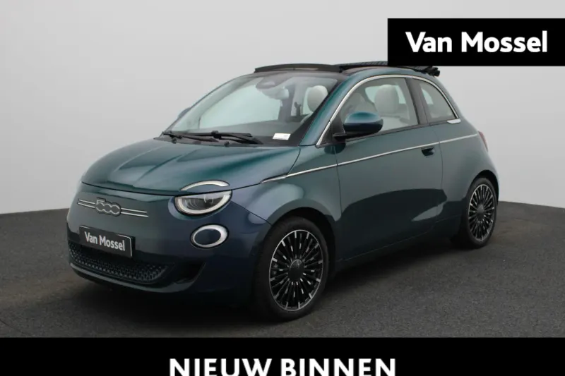 Fiat 500C (2023)