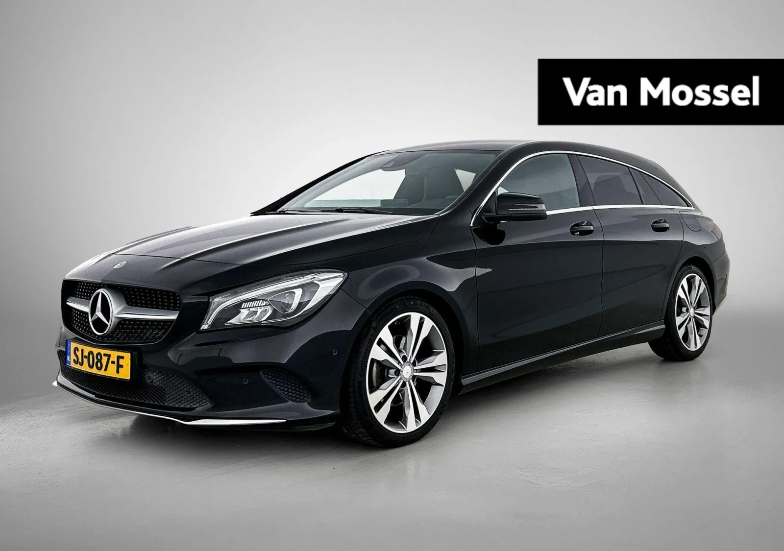 Mercedes-Benz CLA-Klasse (2017) — foto 1