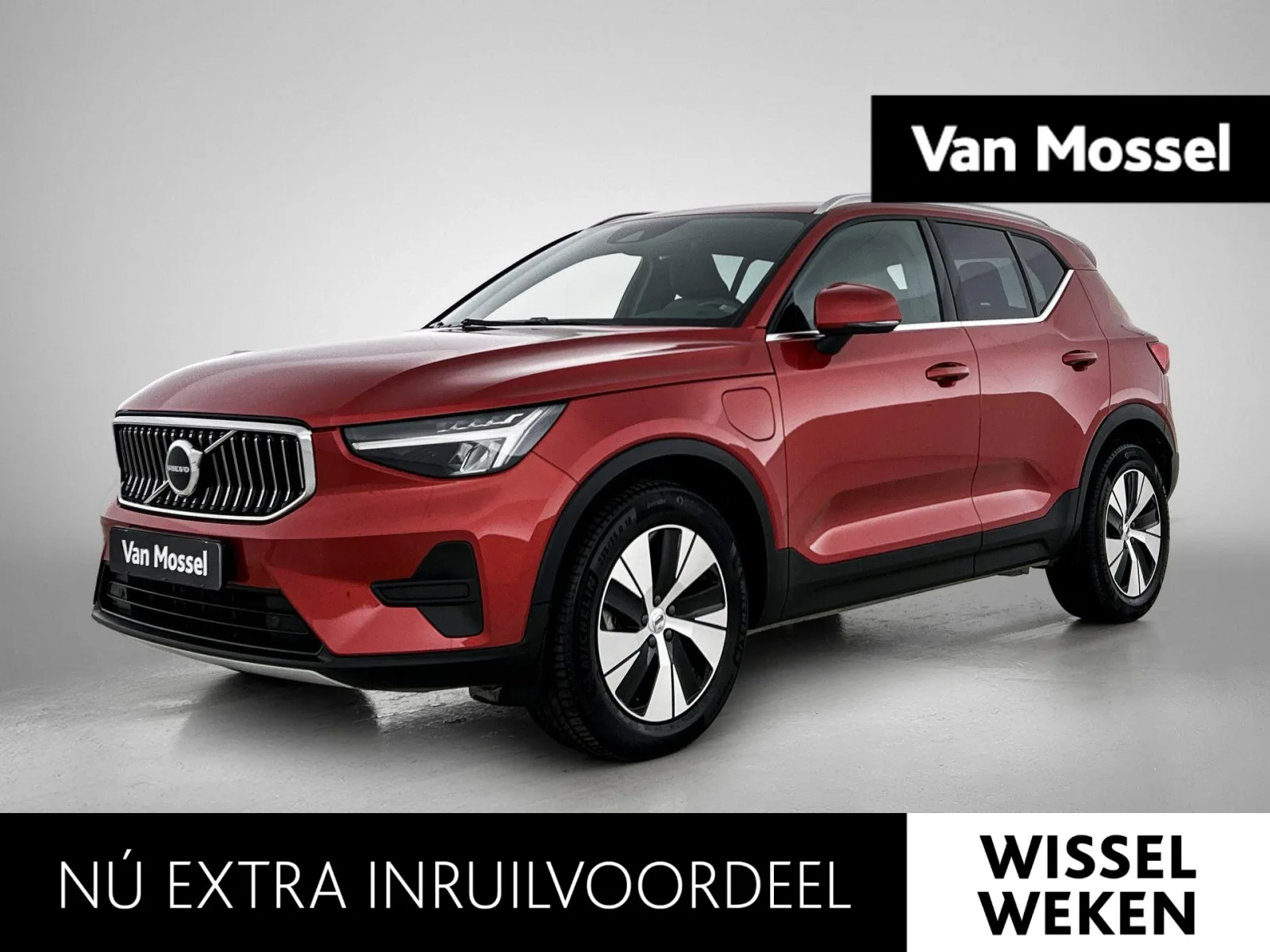 Volvo XC40 (2022) — foto 1