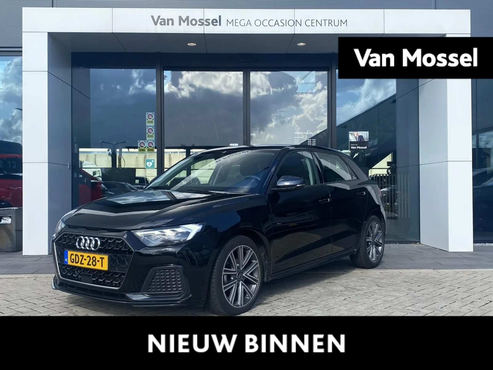 Audi A1 (2024) — foto 1