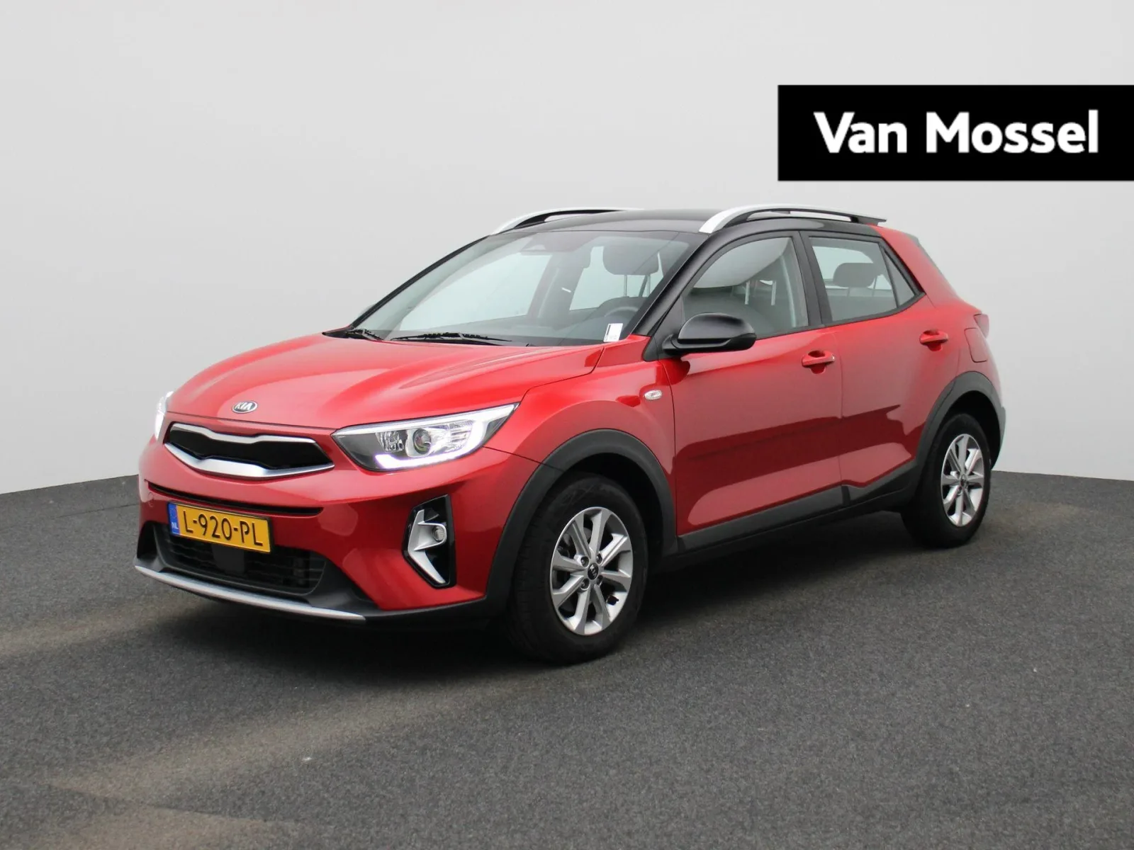 Kia Stonic (2021) — foto 1