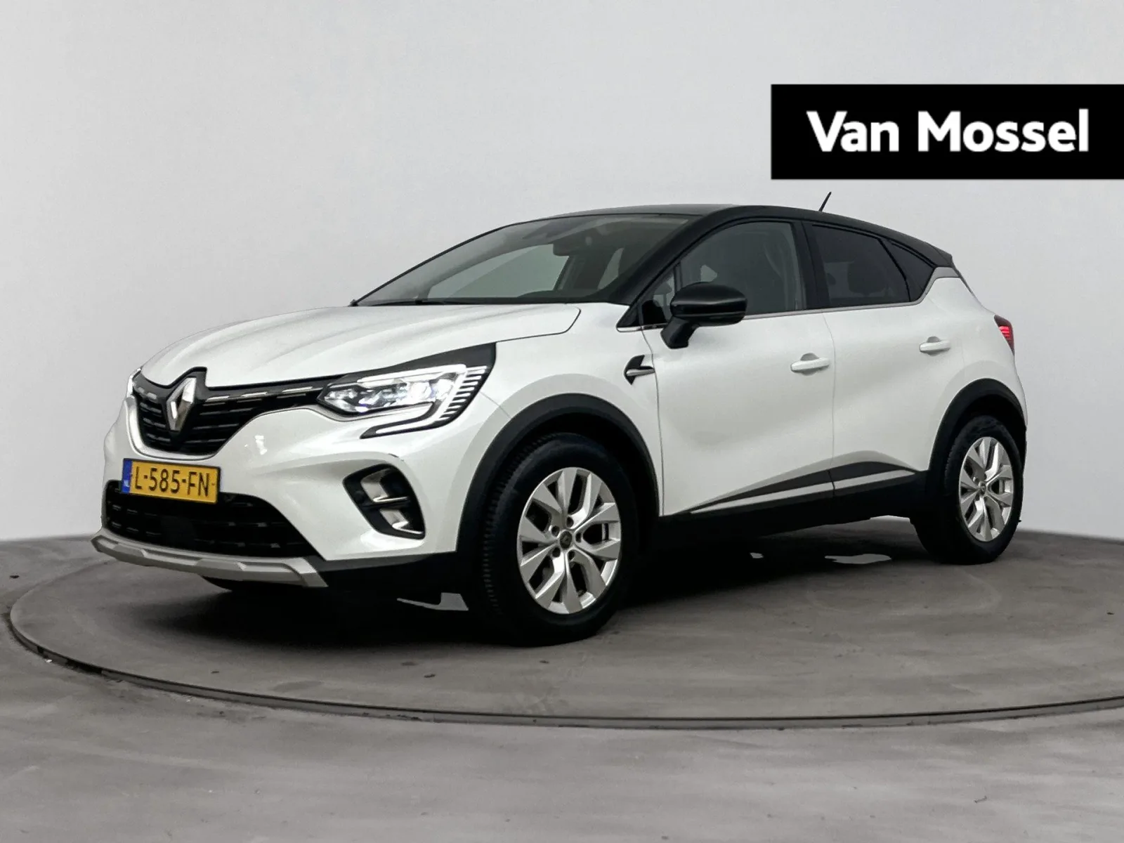 Renault Captur (2021) — foto 1