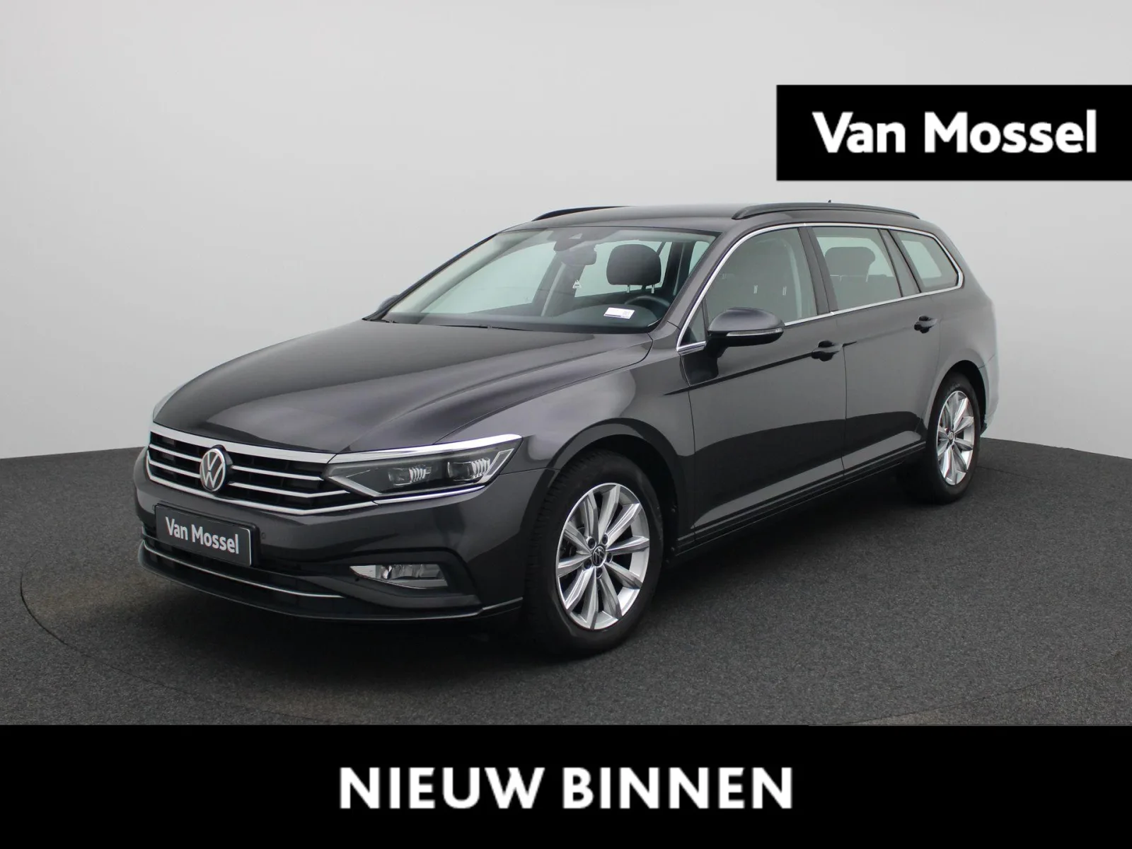Volkswagen Passat (2021) — foto 1