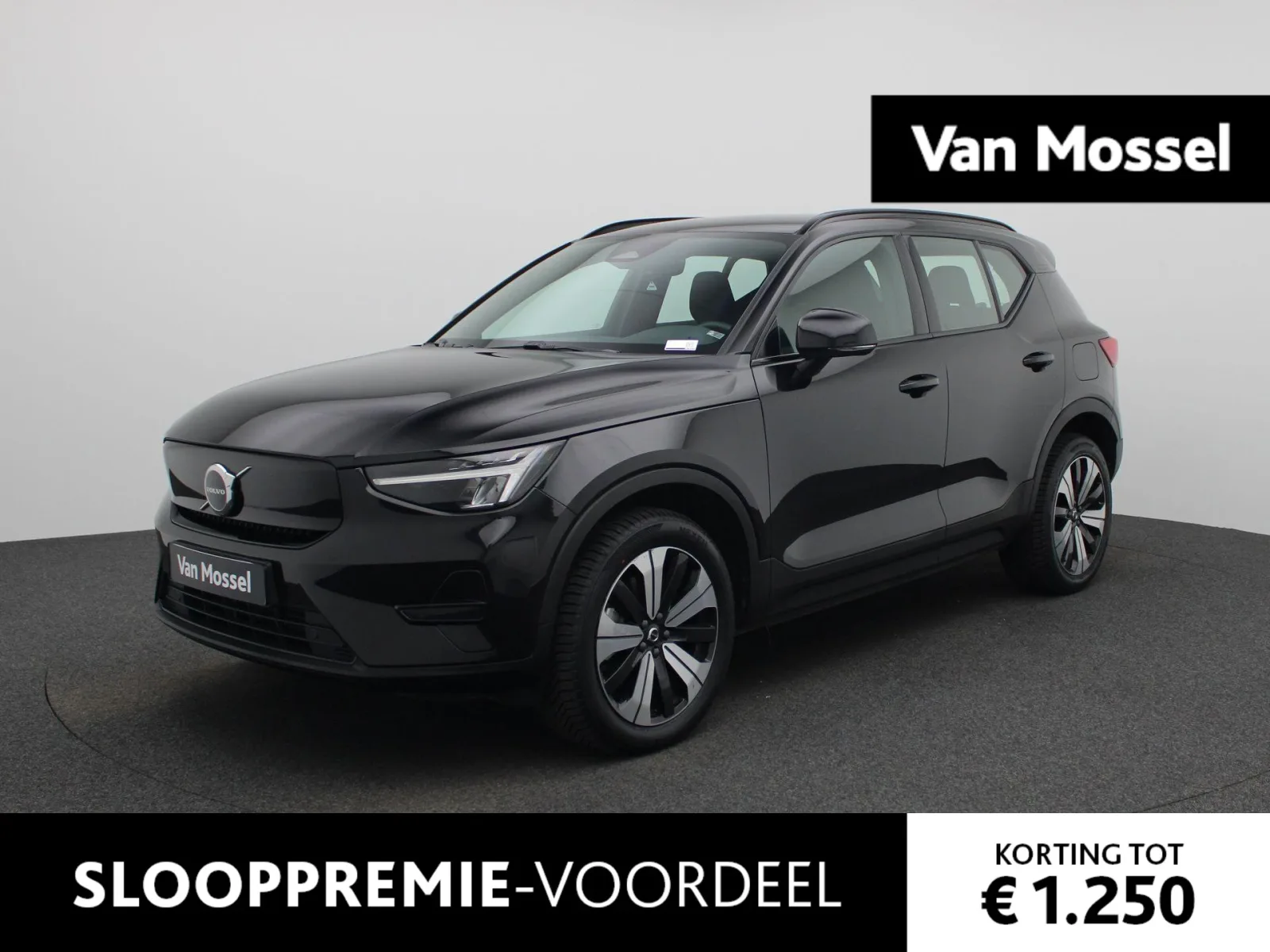 Volvo XC40 (2023) — foto 1