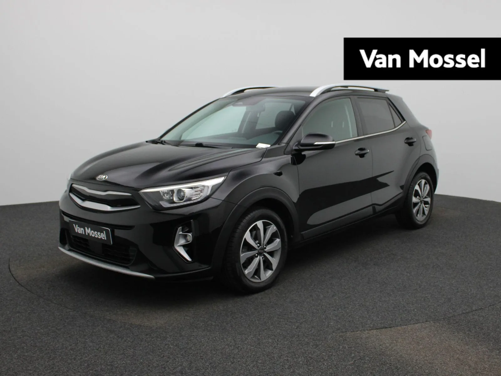 Kia Stonic (2021) — foto 1