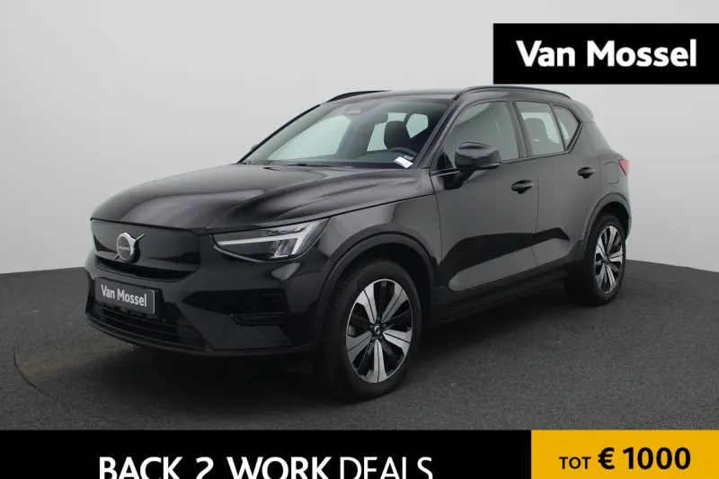 Volvo XC40 (2023)