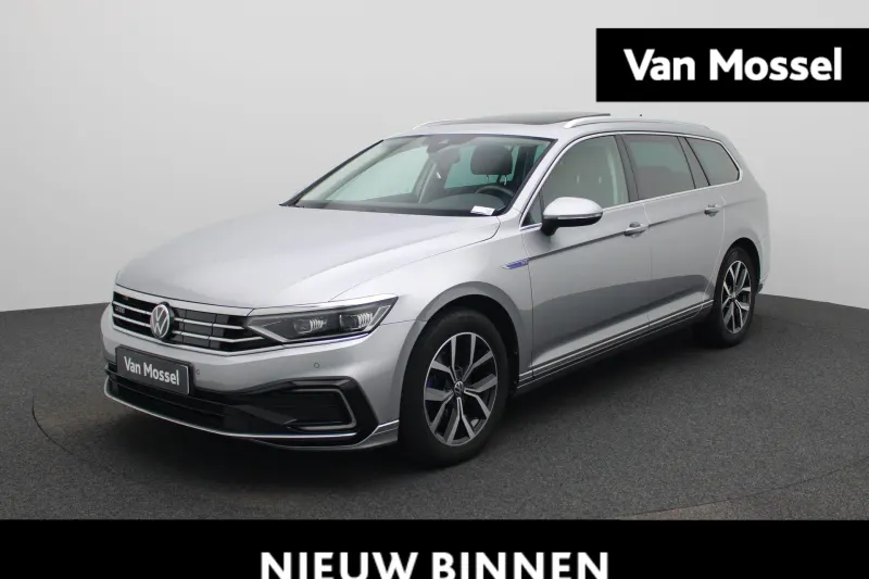 Volkswagen Passat (2022)