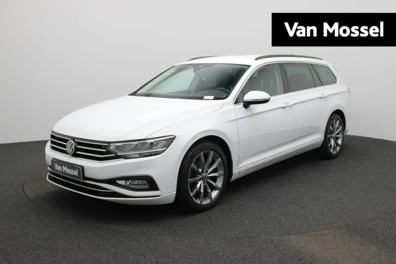 Volkswagen Passat (2022)
