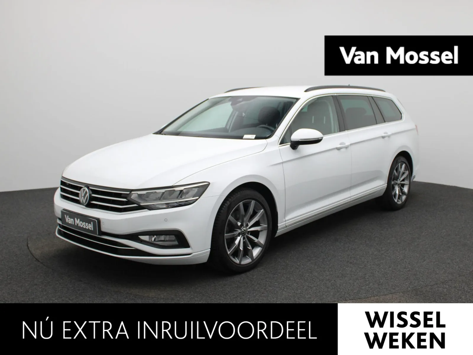 Volkswagen Passat (2022) — foto 1