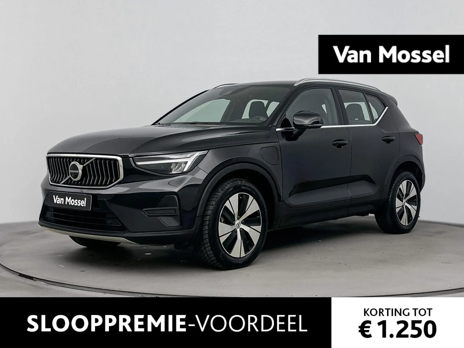 Volvo XC40 (2022) — foto 1