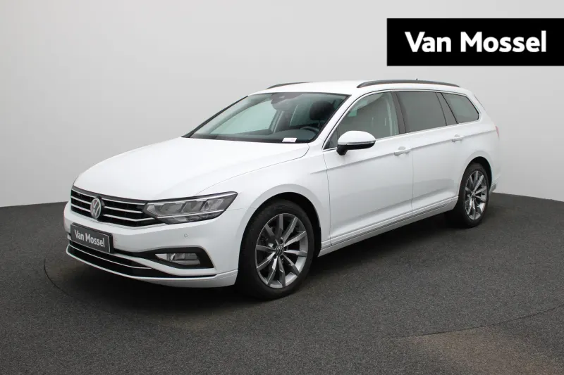 Volkswagen Passat (2022)