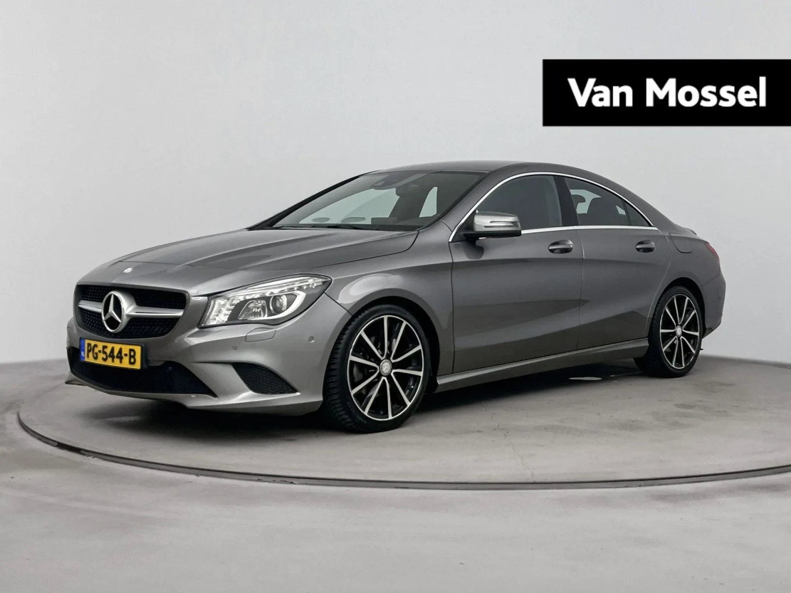 Mercedes-Benz CLA-Klasse (2016) — foto 1