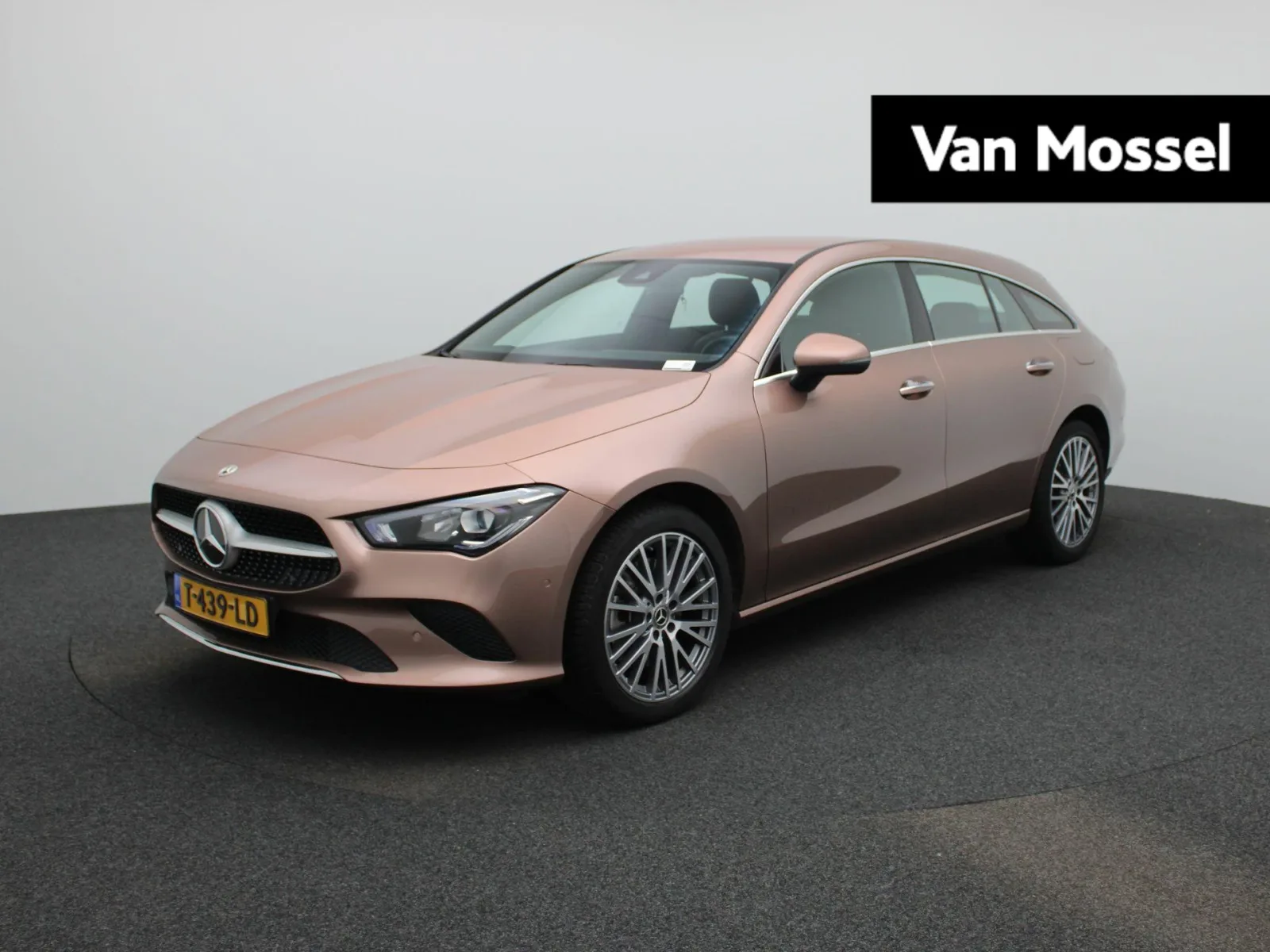 Mercedes-Benz CLA-Klasse (2023) — foto 1