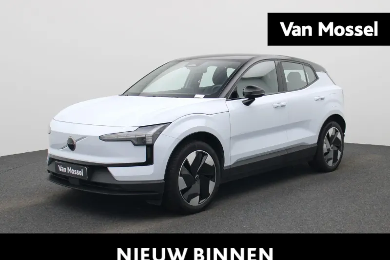 Volvo EX30 (2024)