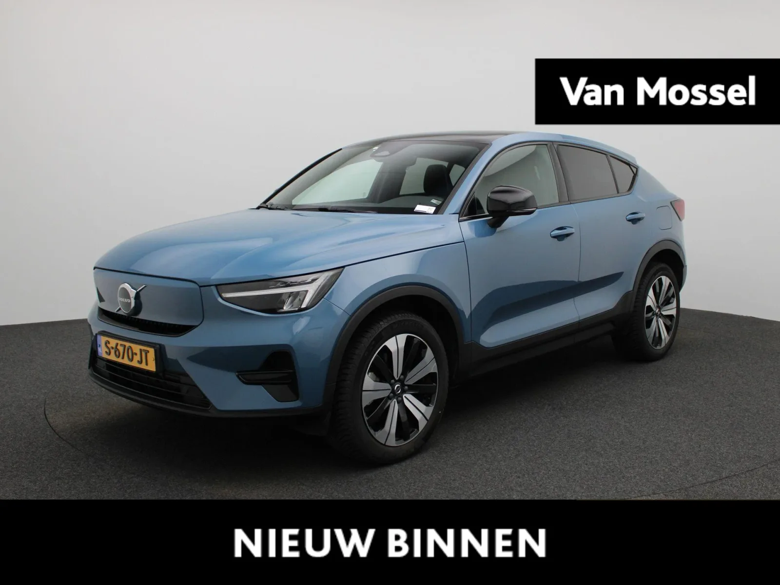 Volvo C40 (2023) — foto 1