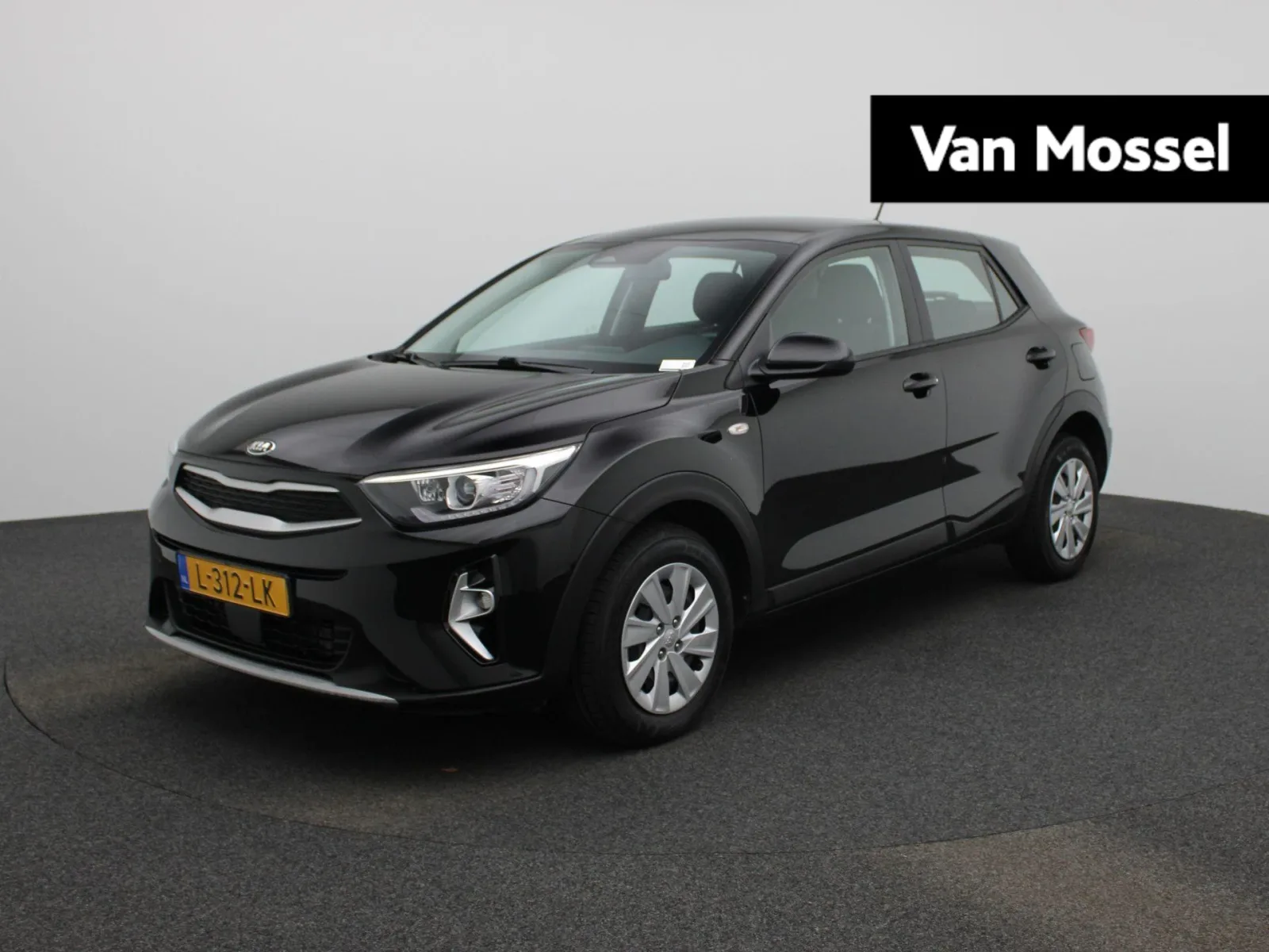 Kia Stonic (2021) — foto 1