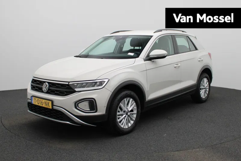 Volkswagen T-Roc (2023)