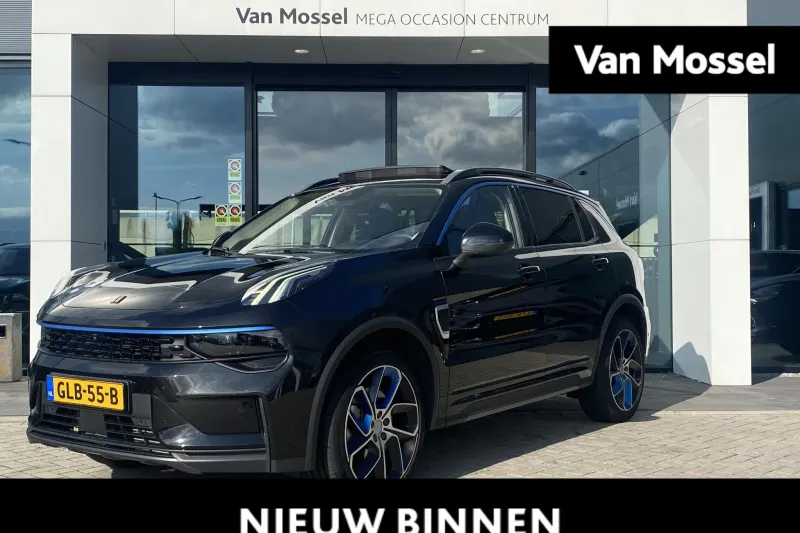 Lynk & Co 01 (2023)