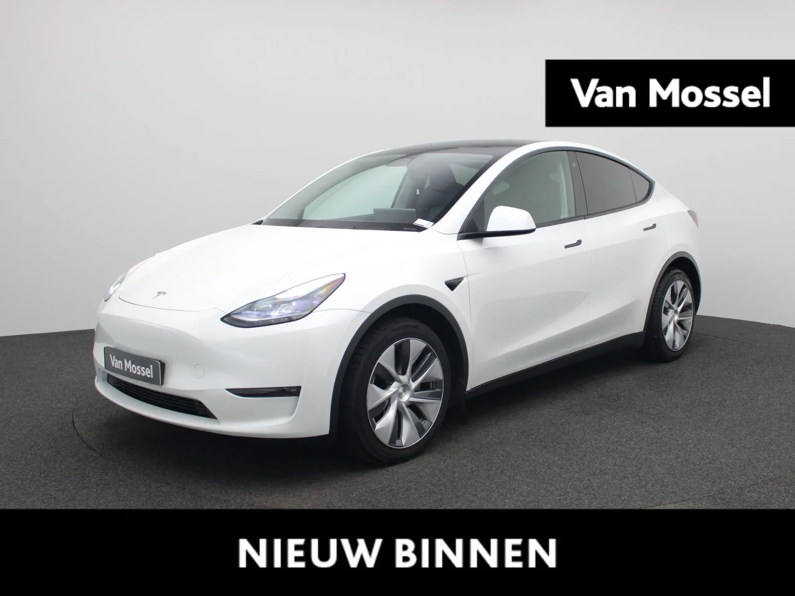 Tesla Model Y (2023) — foto 1