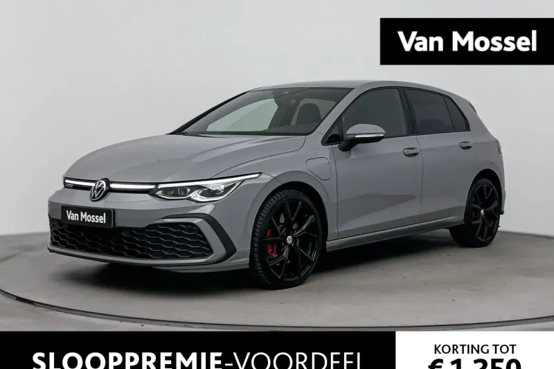 Volkswagen Golf (2022)