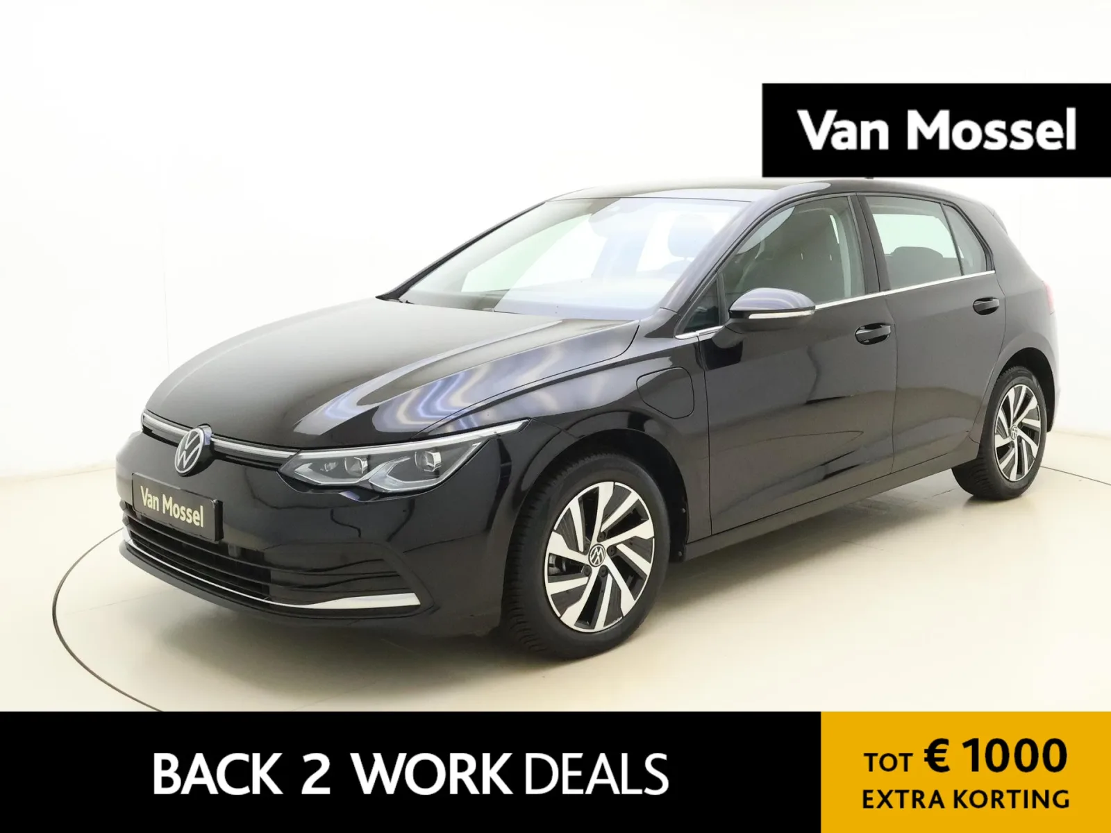 Volkswagen Golf (2023) — foto 1
