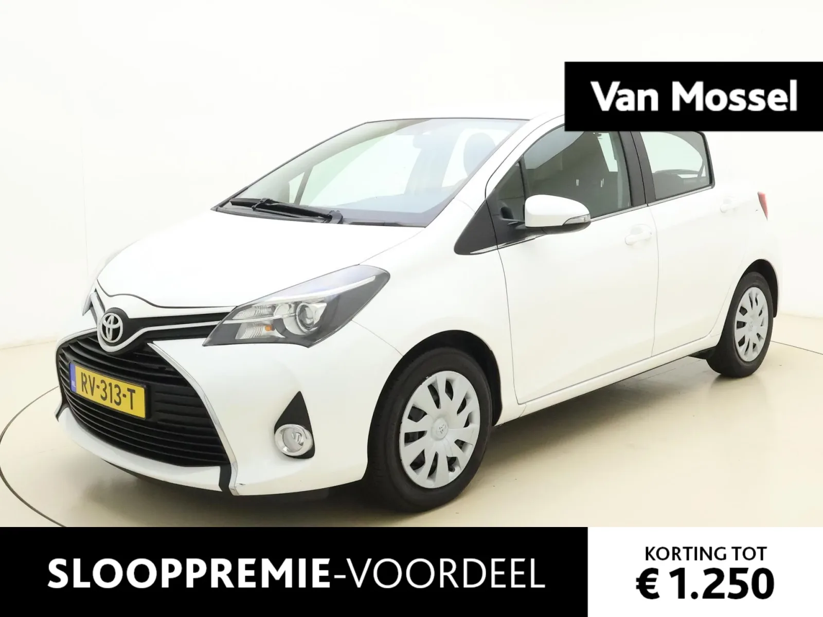 Toyota Yaris (2017) — foto 1