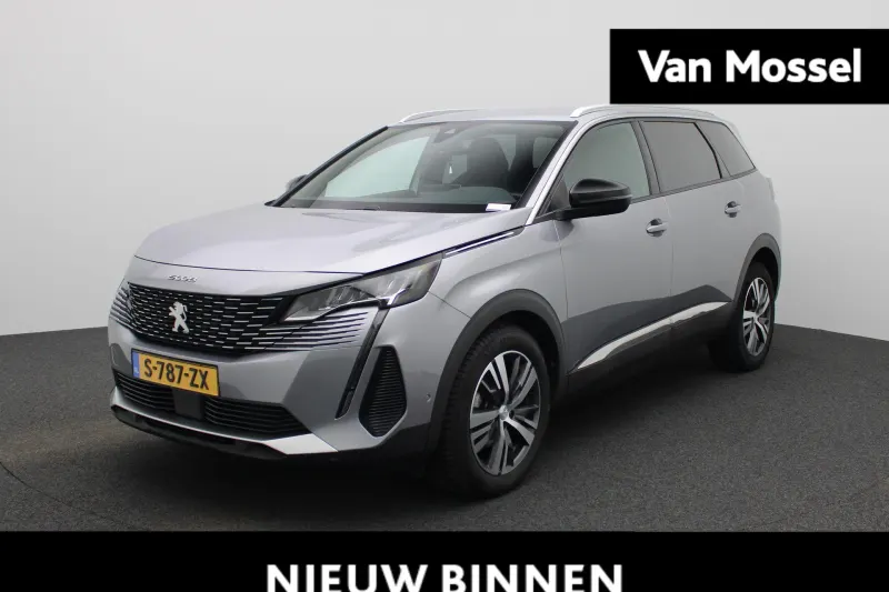 Peugeot 5008 (2023)