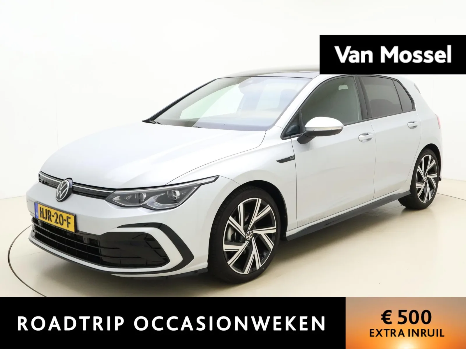 Volkswagen Golf (2024) — foto 1
