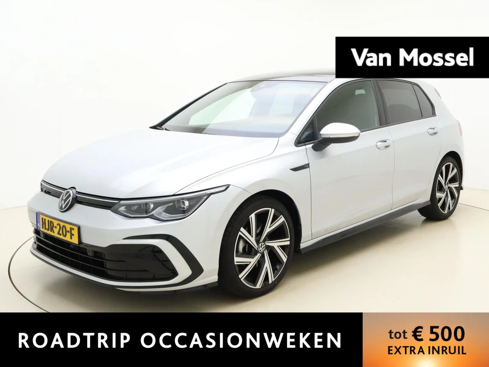 Volkswagen Golf (2024) — foto 1