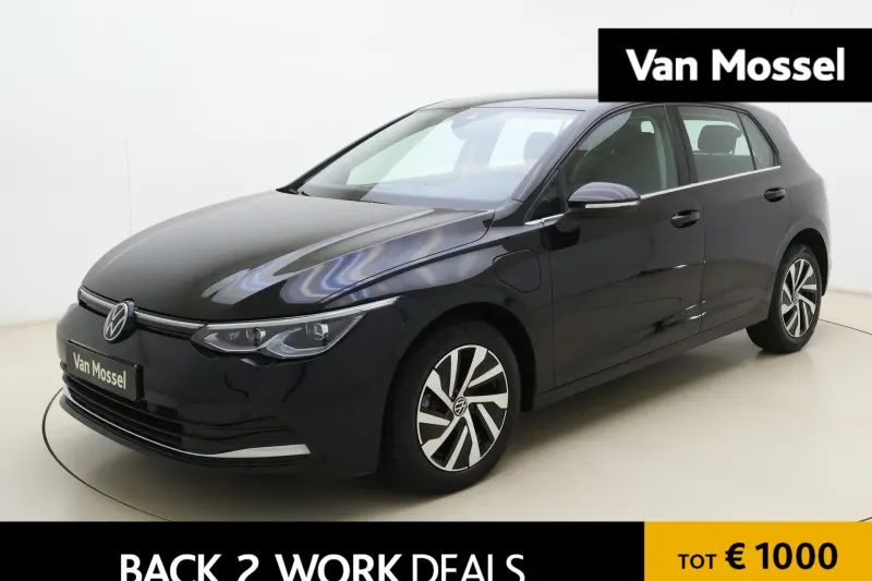 Volkswagen Golf (2023)