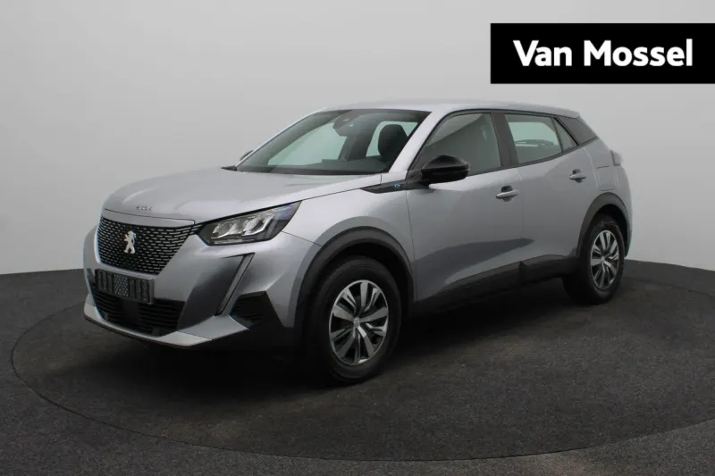 Peugeot e-2008 (2023)