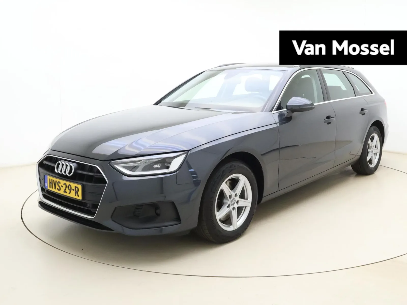 Audi A4 (2021) — foto 1