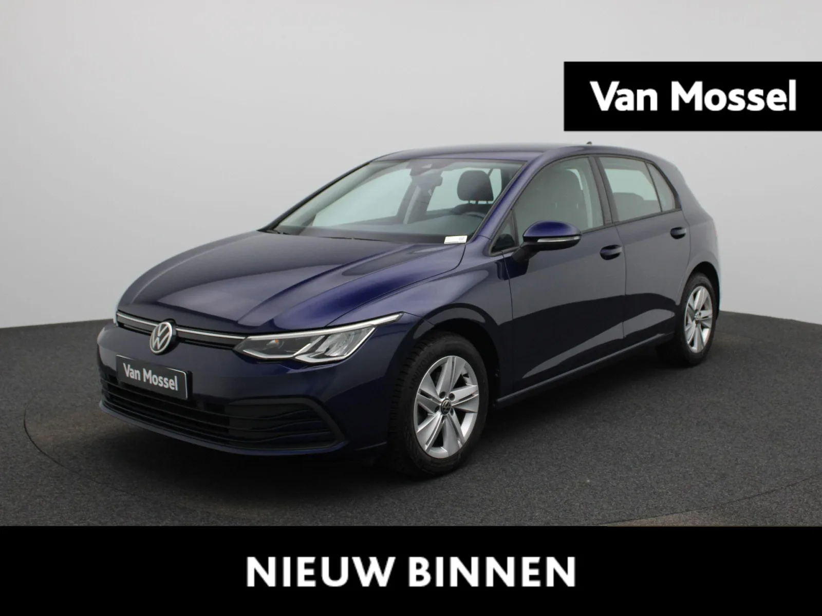 Volkswagen Golf (2021) — foto 1