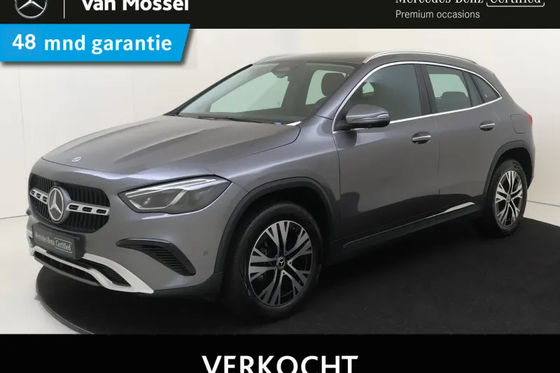 Mercedes-Benz GLA (2024)